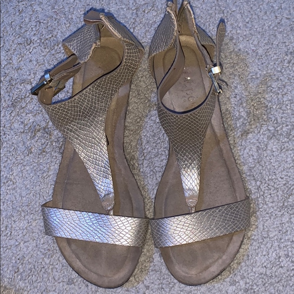 small wedge sandals